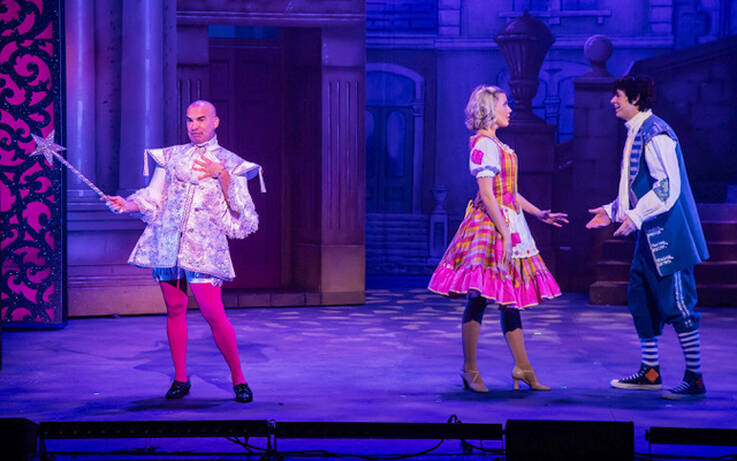 Review Of Cinderella Playhouse Whitley Bay Art And Leisure Teesdale Mercury