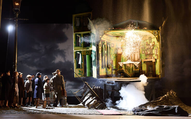 Review of An Inspector Calls - Darlington Hippodrome