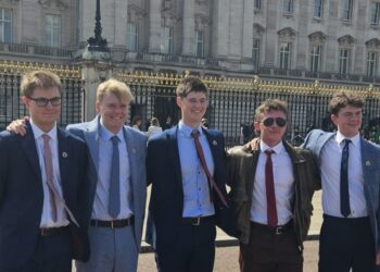 Royal date for youngsters to collect awards