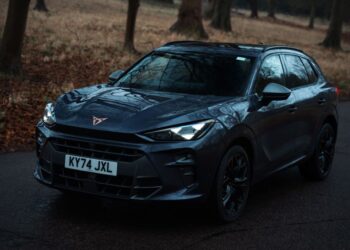 Sit back and relax in this sporty little number