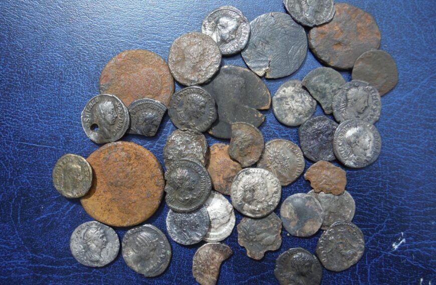 Hoard of Roman finds from&hellip;