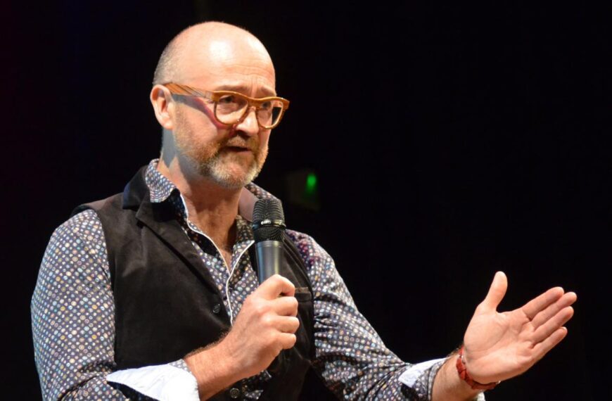 Dale personalities take to stage&hellip;