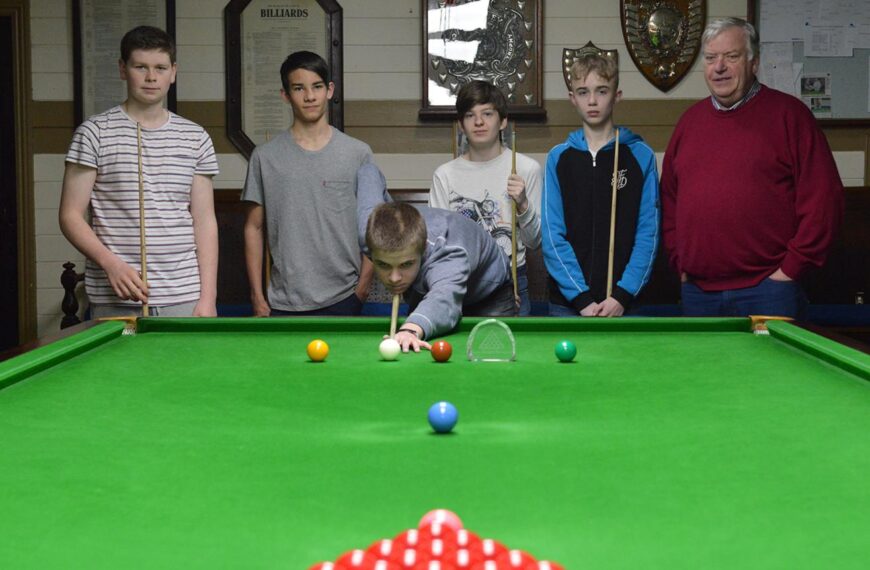 Jonathan pots black to win&hellip;