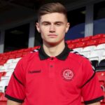 Darlington FC striker Harvey Saunders signs for…