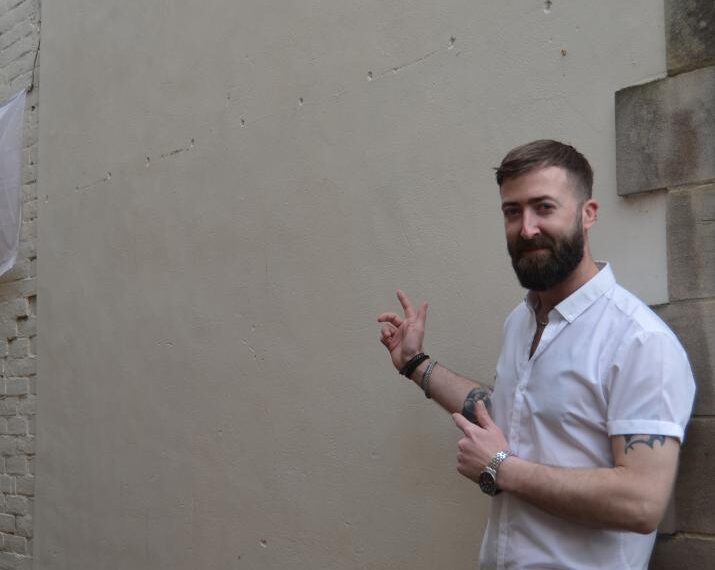 Micro pub looks for a beer-loving ‘Banksy artist’