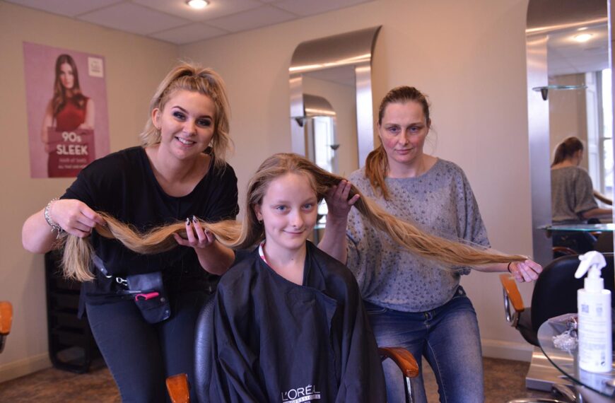 Bella overcomes fear of scissors&hellip;