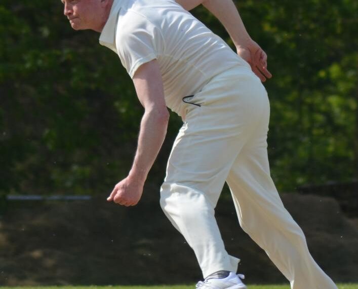 Glover’s ton helps Cliffe to victory