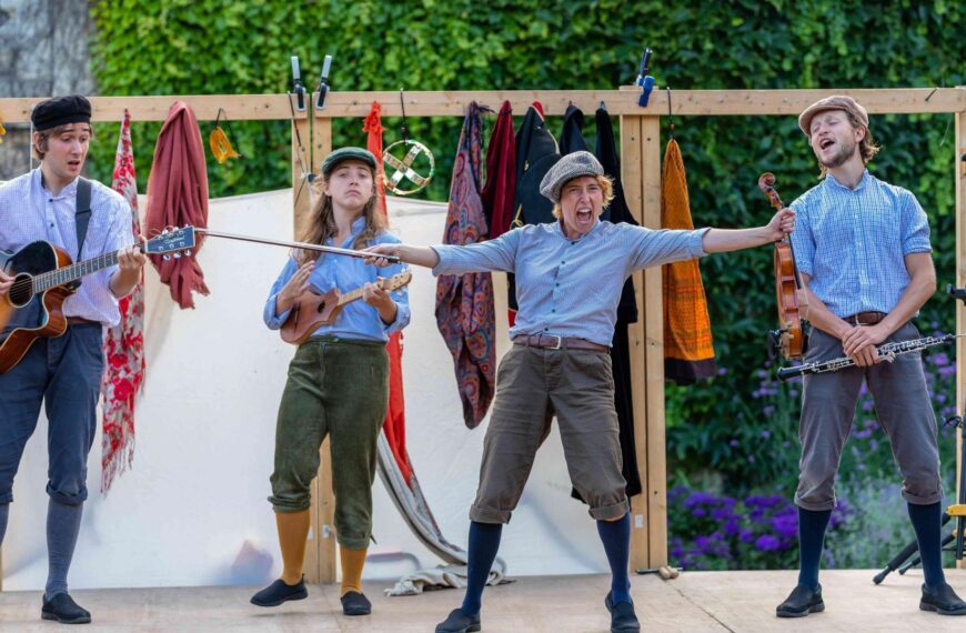 Musical outdoor act in Whorlton&hellip;