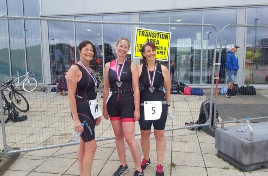 Triathletes achieve personal bests