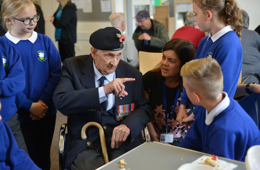“Normandy veteran inspires children with…