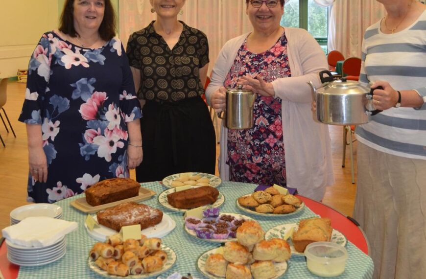 Volunteers cook up new community…