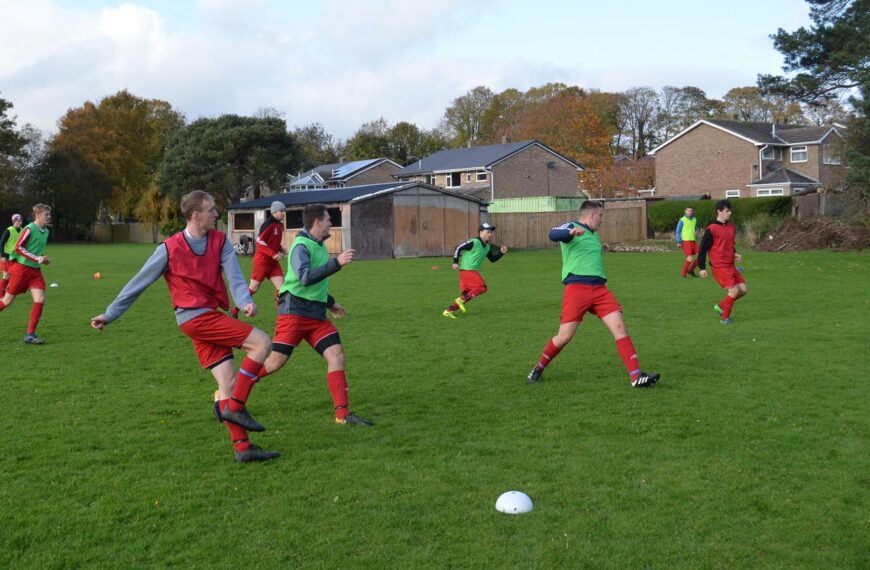 £2,000 boost for Bowes FC&hellip;