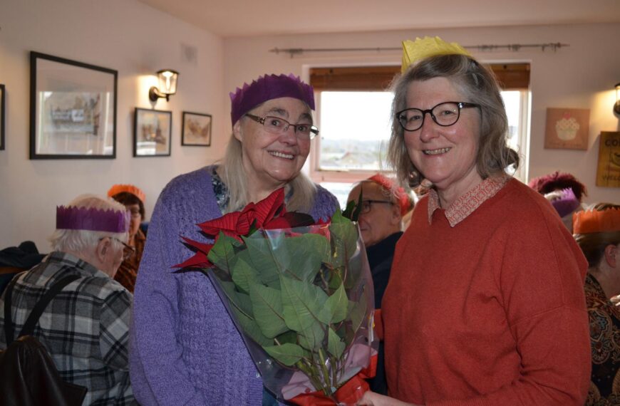 Dementia group enjoys Christmas lunch