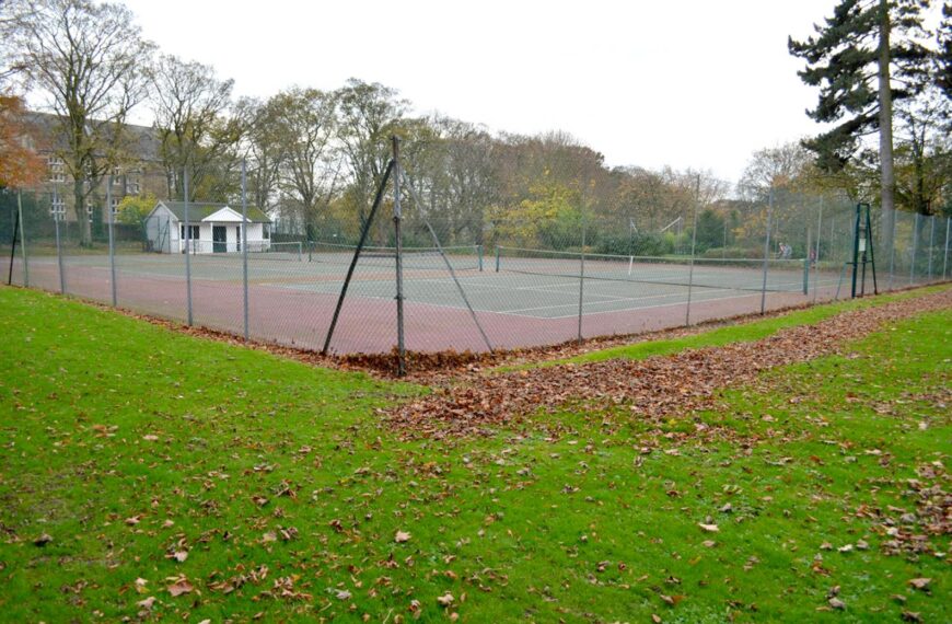 Resurfacing work holds up players’…