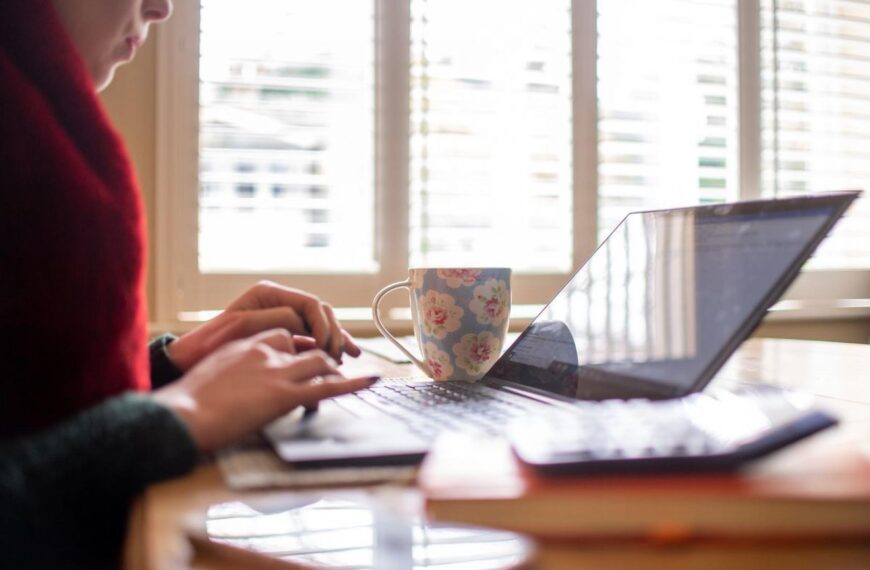 Know the legal rights when working remotely from home