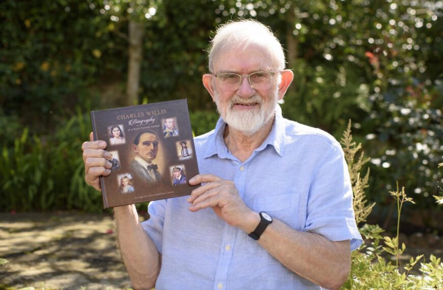 Story of artist’s brush with the royal family