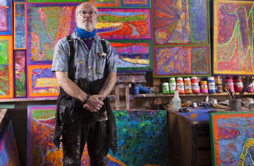 Scene is set for Simon’s return to painting