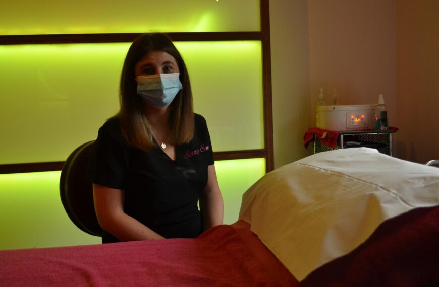 Rise in beauty treatments to help people look better in masks