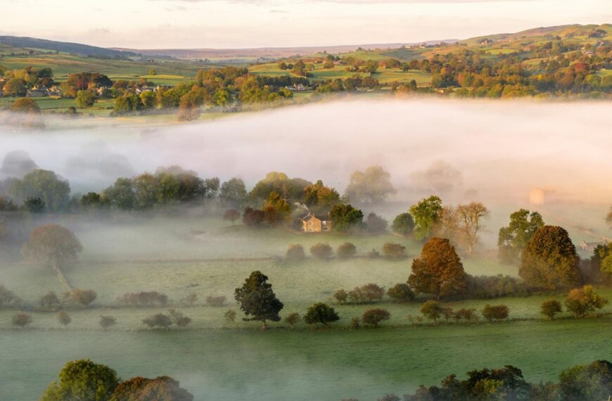 Pay farmers for looking after landscapes’