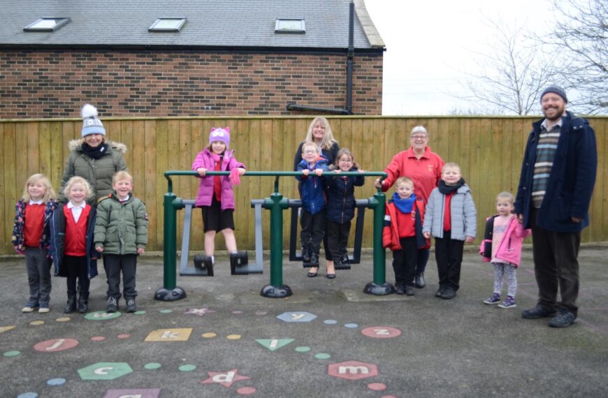 Co-op helps Woodland pupils get…