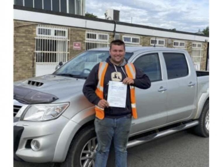 Trainees on the road to success thanks to Utass driving project
