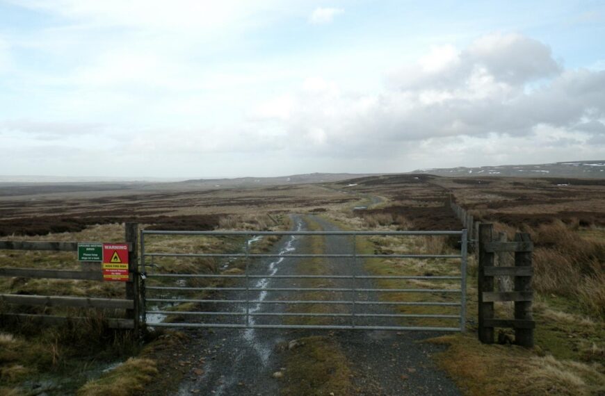 Campaign for access rights on historic road