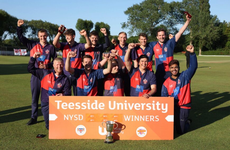 Cricket: Barney keep their eyes&hellip;