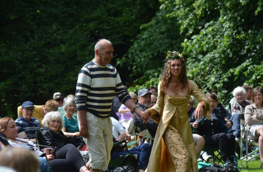A big day for all as Castle Players return to the stage
