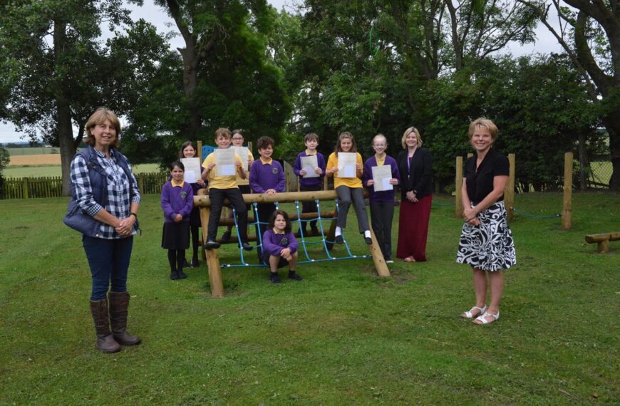 Pupils turn £5 into big…
