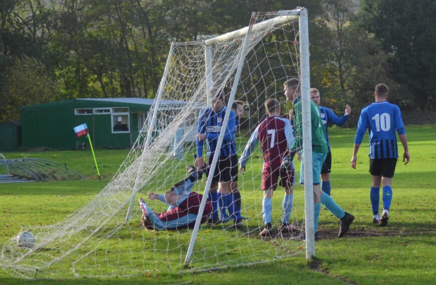 Football round-up: Wanderers through tolast 32 of County Cup