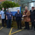 Honest gardeners raise £1,000 for hospital friends&hellip;