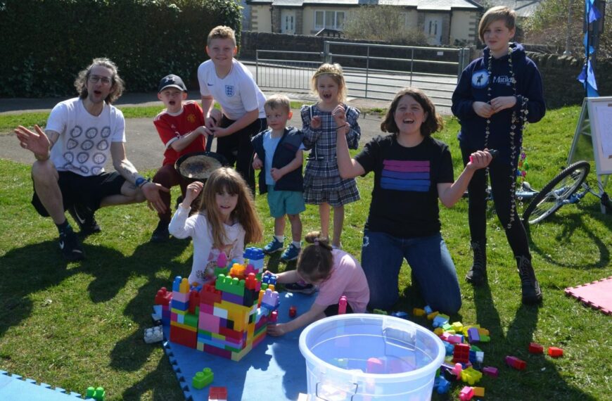 Hub’s fun bus is back…