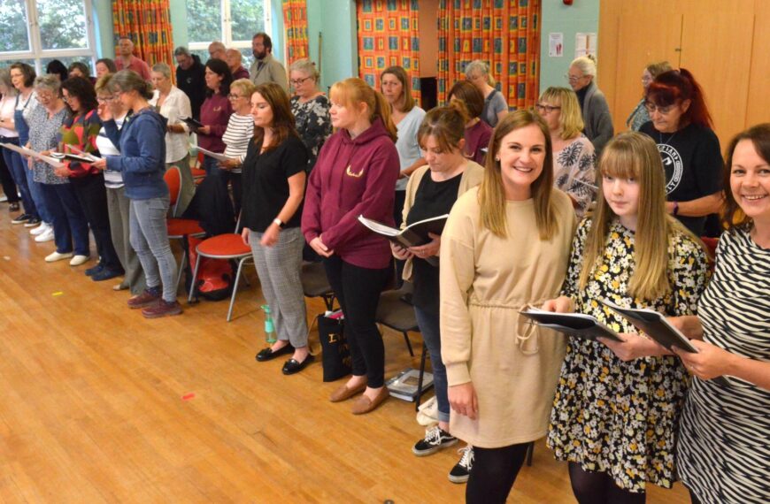 Choir sings on in memory&hellip;