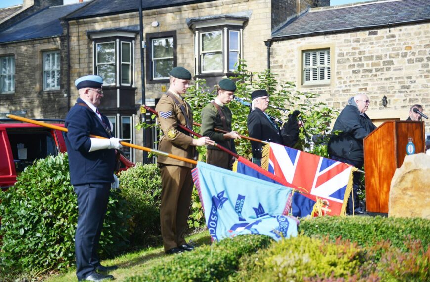 Tributes to airmen who died in dale