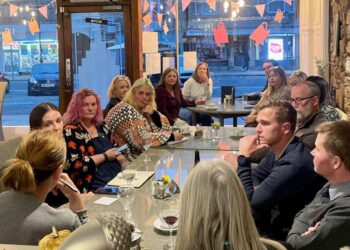 Late night festive shopping returns to Barnard Castle