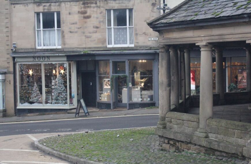 Festive shopping boost for Barnard&hellip;
