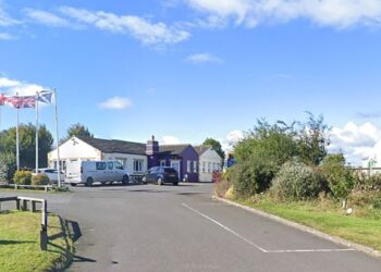 68 Cafe told to take down its domes