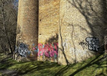 Cockfield Fell’s Lands Viaduct defaced by graffiti
