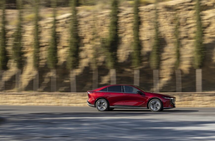 Mazda6e: The award-winning electric saloon with a notorious past
