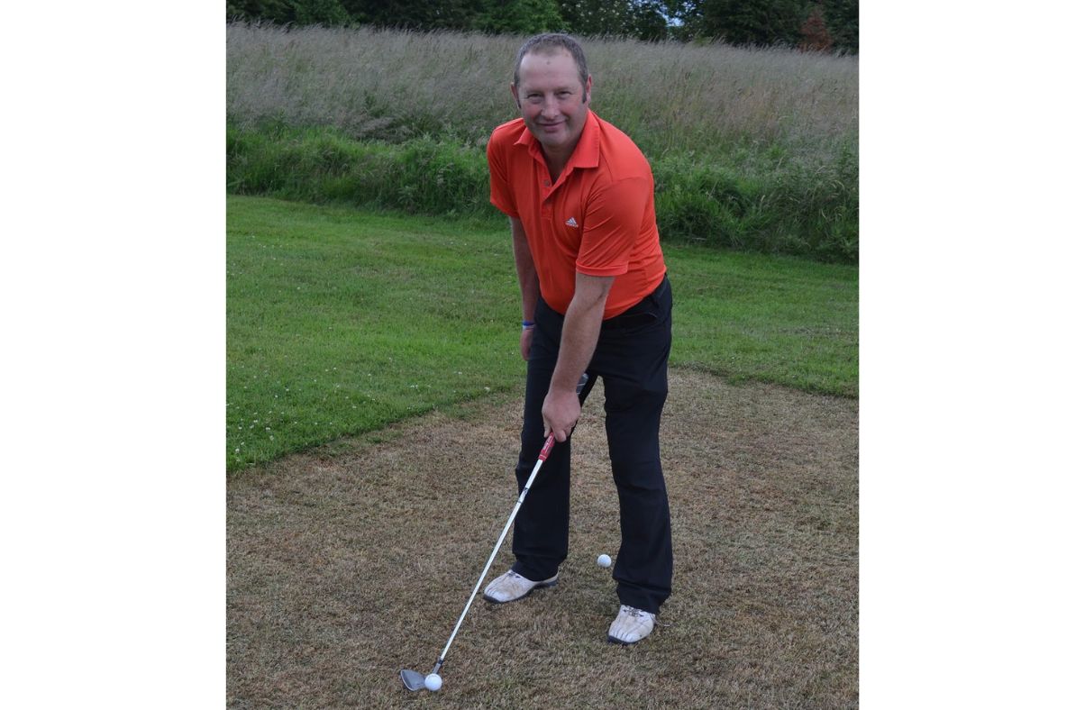 Champion one-armed golfer vows to bounce back