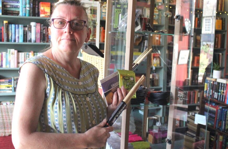 Barnard Castle bookshop back in business