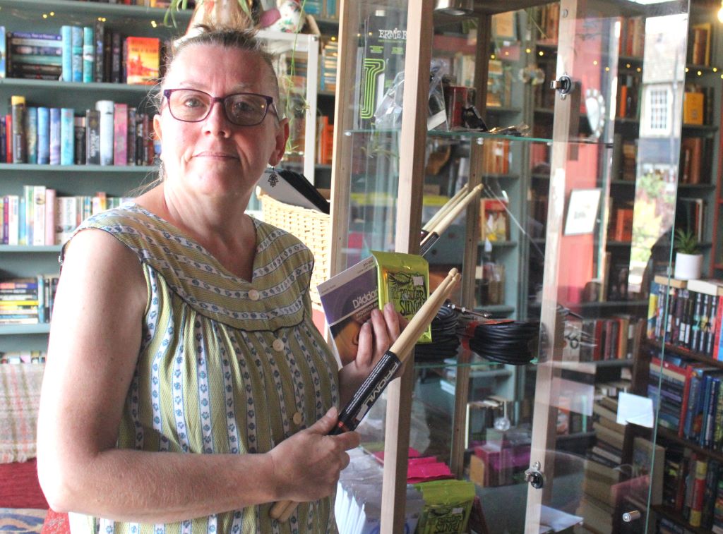 Barnard Castle bookshop back in business