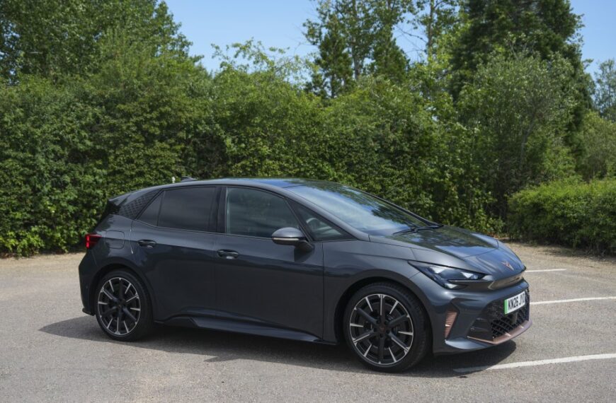 Cupra’s new EV is reborn on the roads