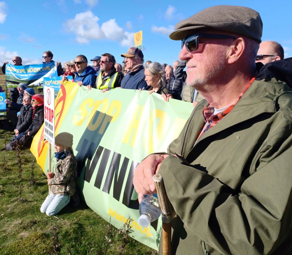 Ian Botham steps out in opposition to…